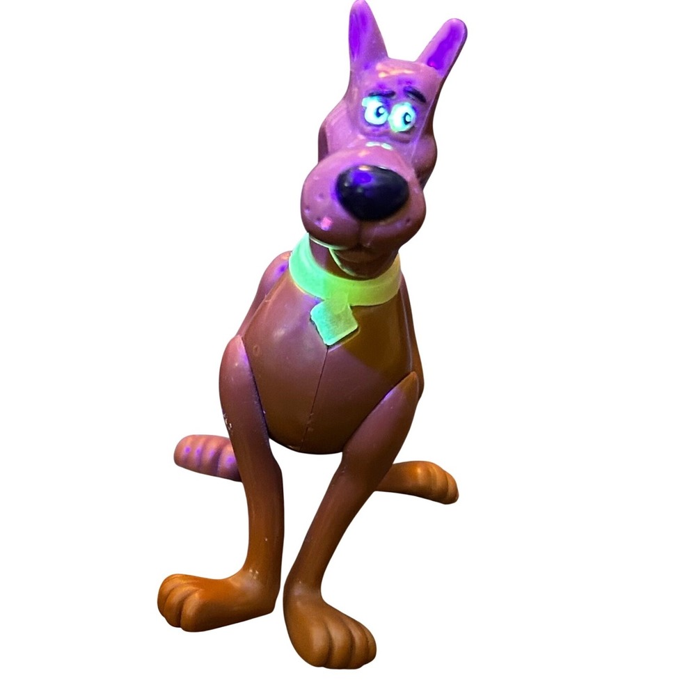 Scooby-Doo‎ Vintage 2001 Action Fig Burger KingToy 3.75" glow-in-the-dark collar